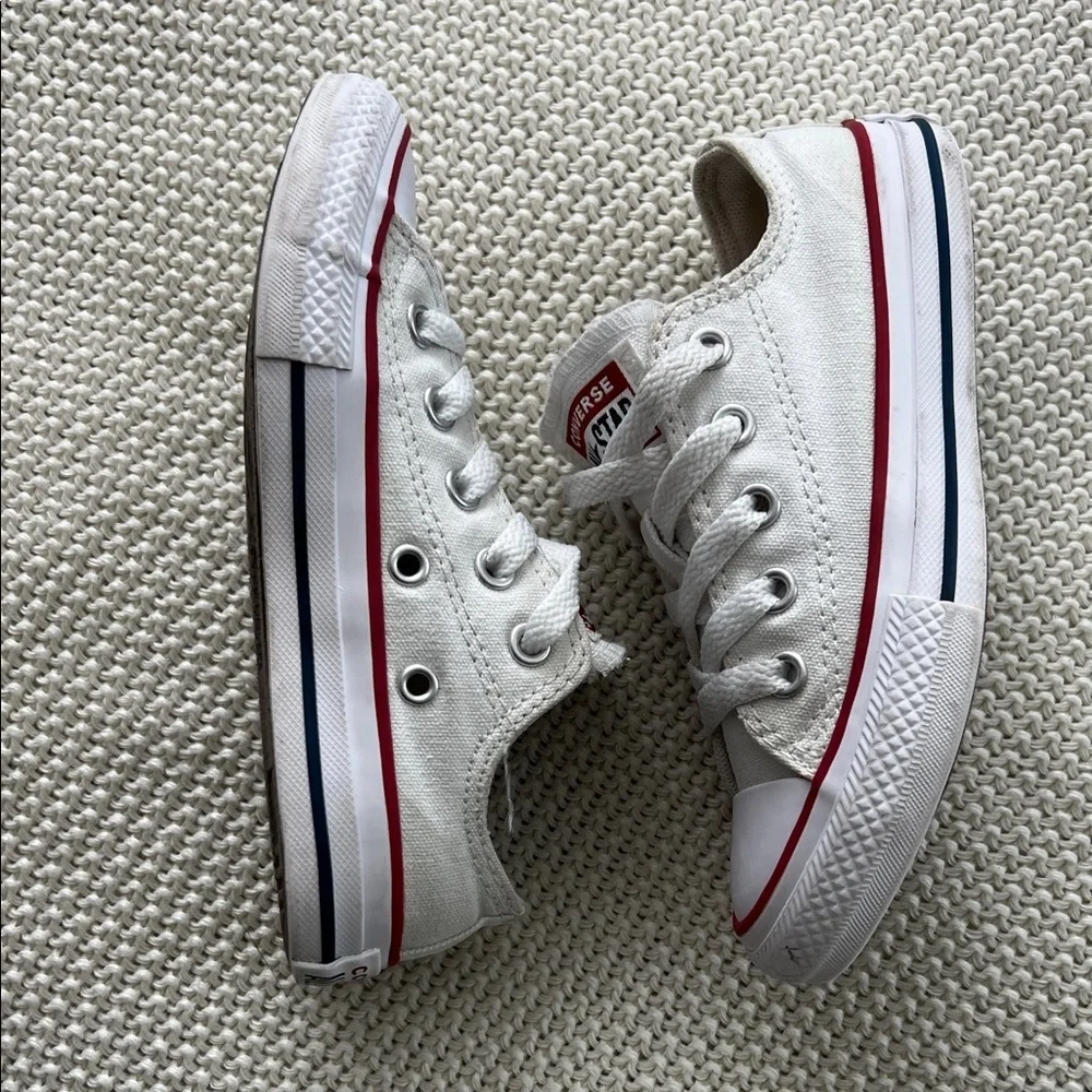 Converse Kids Chuck Taylor All Star White Red Low Top Sneakers 11 Toddler
